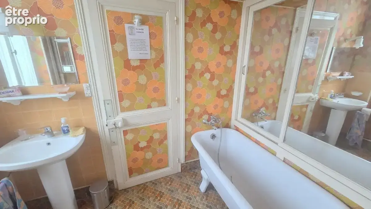 Vierzon Village,à Rénover maison de charme de 140M2,4 chambres - photo 16
