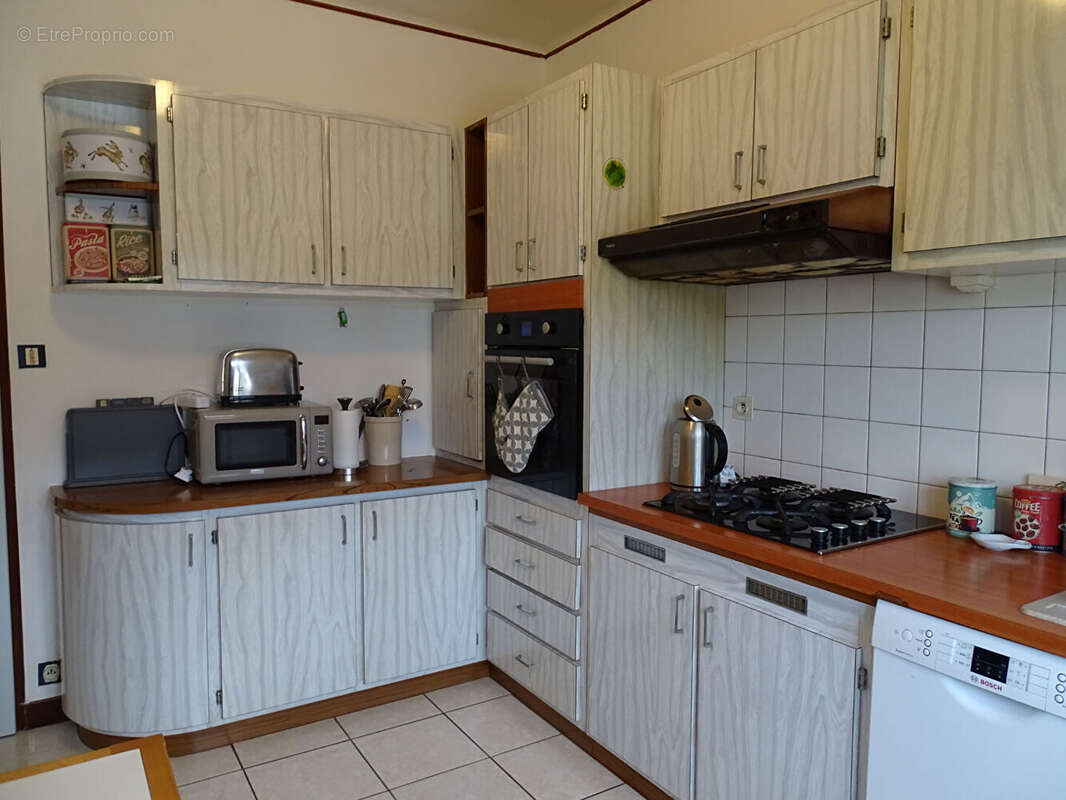 Maison à MAEL-CARHAIX