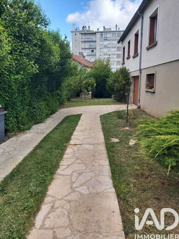 Photo 2 - Maison à SENS