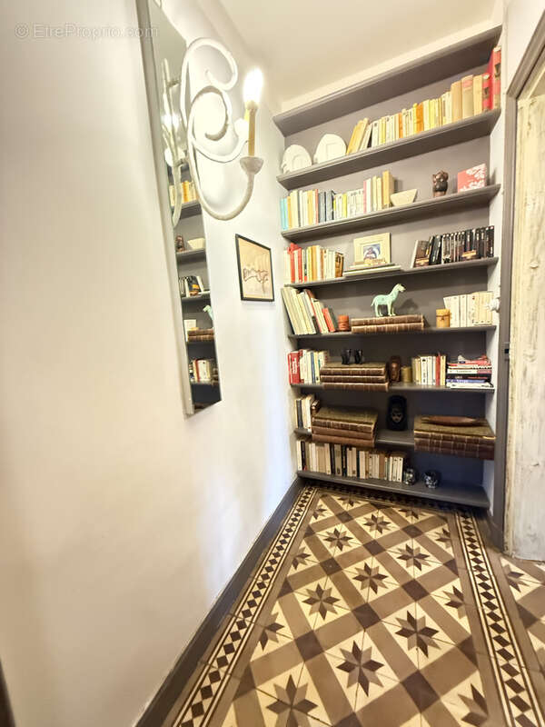 Maison à VILLENEUVE-LES-CORBIERES