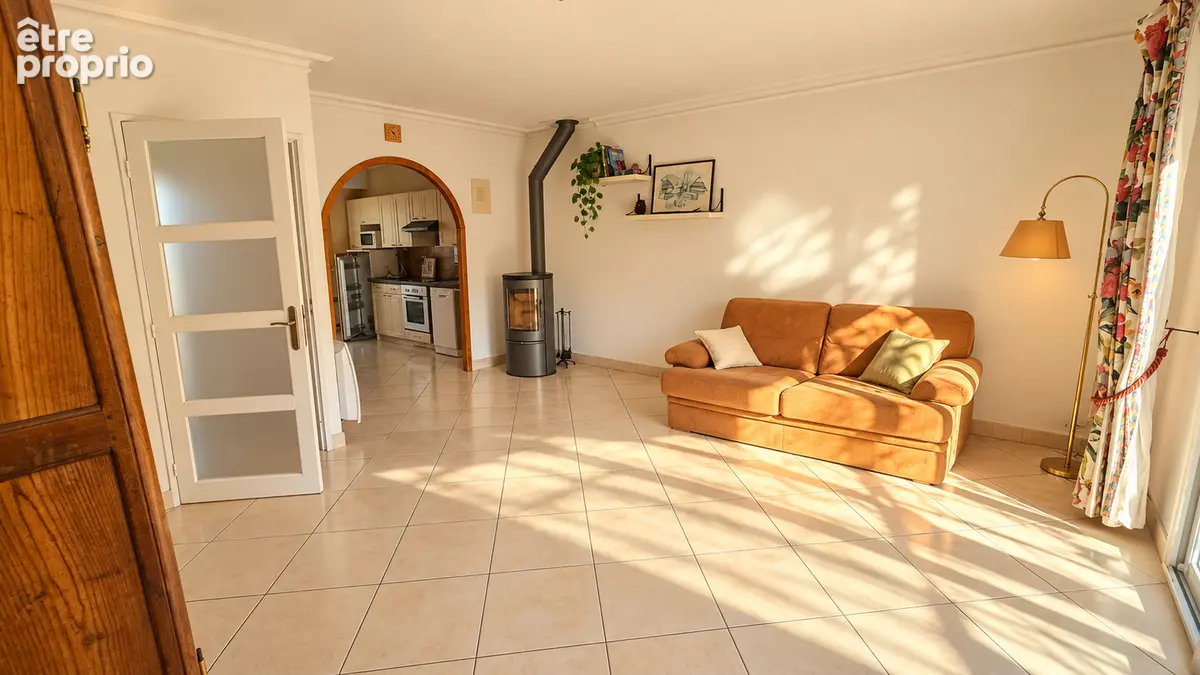 Maison à SAINTE-LUCE-SUR-LOIRE
