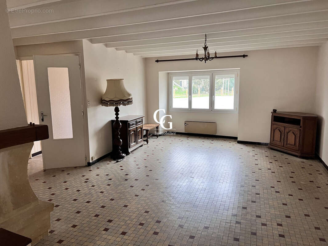 Maison à SAINT-AIGNAN-GRANDLIEU