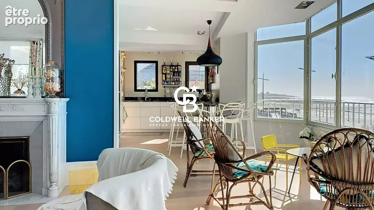 LES SABLES D'OLONNE: La Villa Flore : Signature de l'architecture balnéaire  sur le Remblai. - photo 7