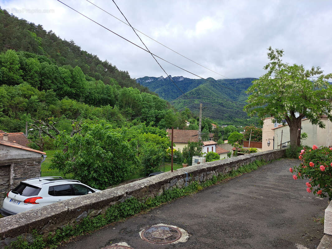 Maison à AXAT