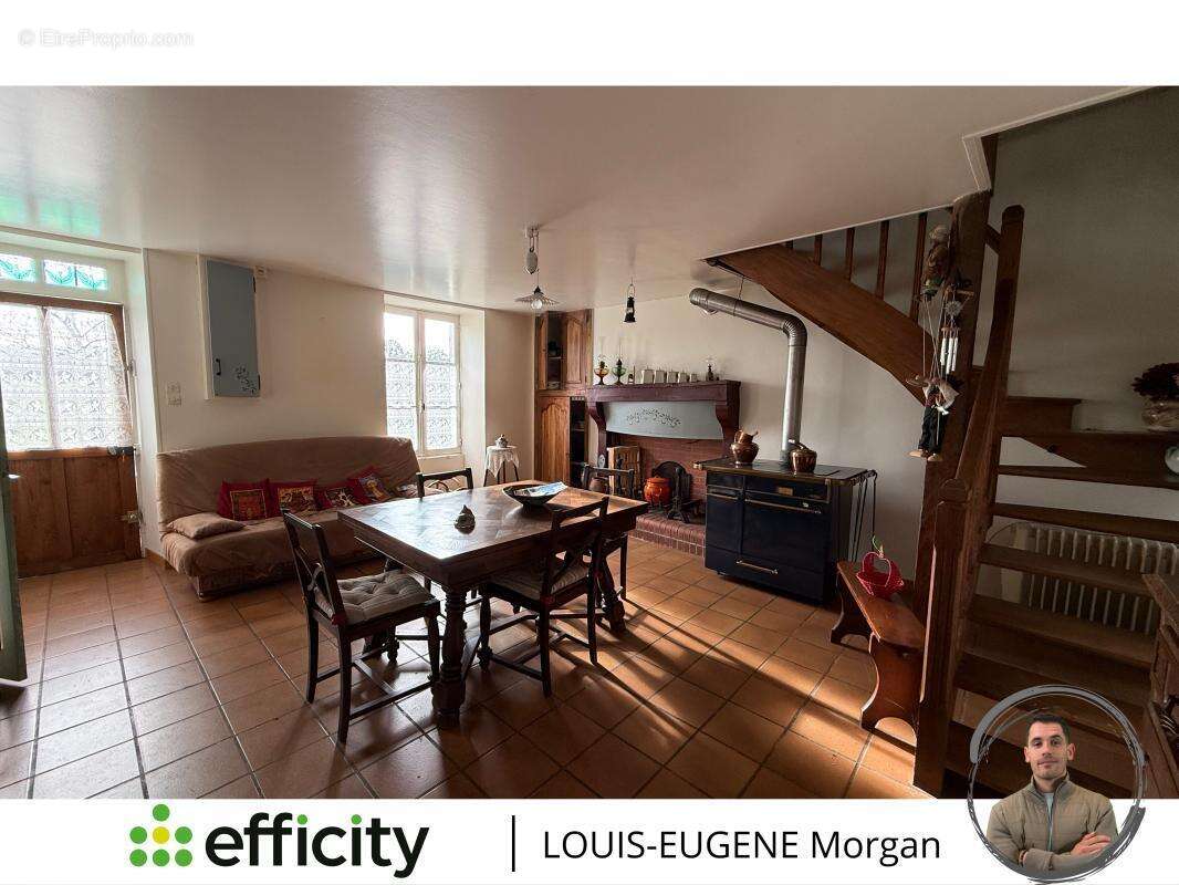 Maison à USSON-DU-POITOU