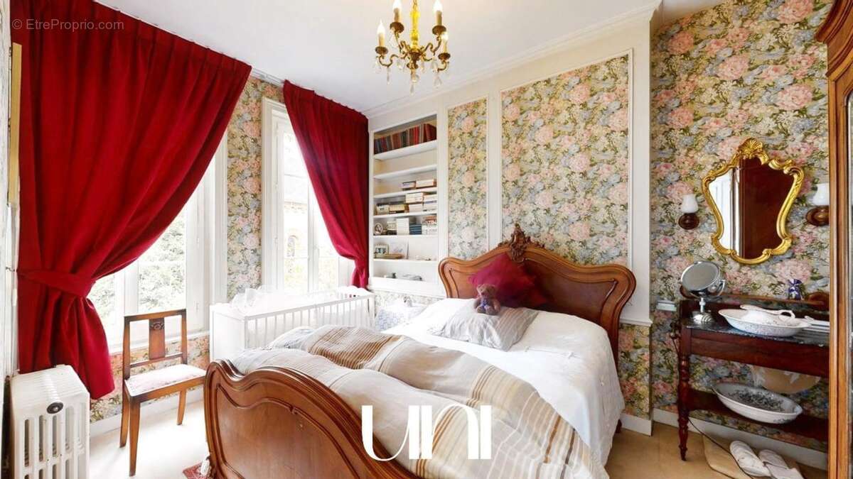 Maison à MEZIDON-CANON