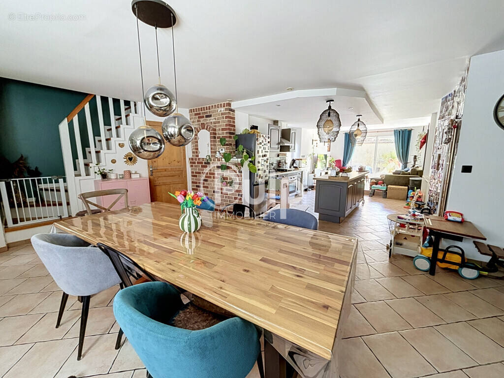 Maison à VERMELLES