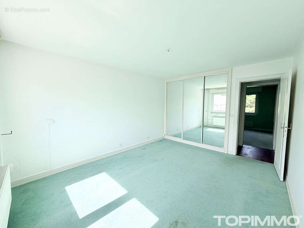 Appartement Saint Die Des Vosges 5 pièce(s) 125.12 m2 - photo 11