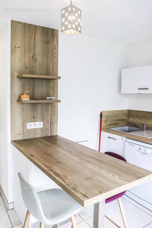 Bel appartement - proche commerces de royan - - photo 4