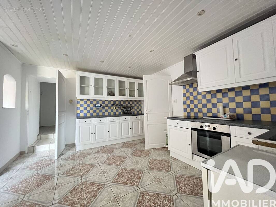 Photo 1 - Maison à CHAVAGNES-LES-REDOUX