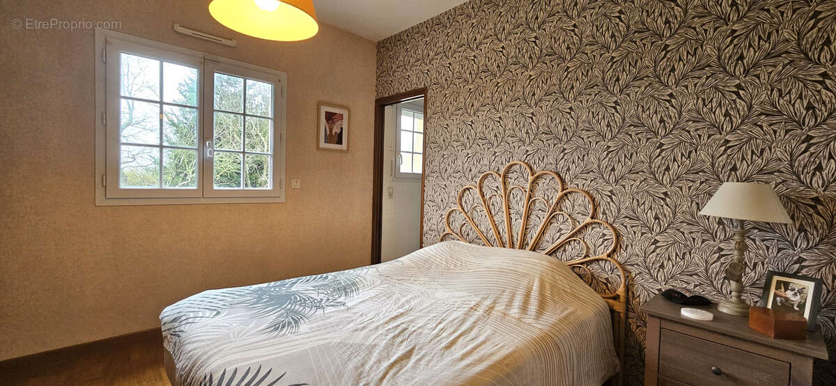 Maison à SAINTE-MARGUERITE-D'ELLE