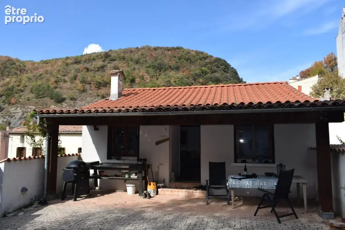 Maison à AXAT