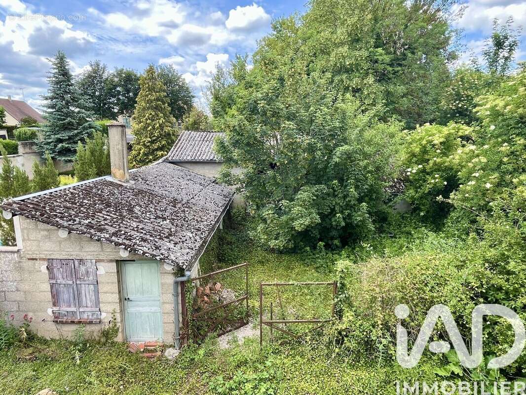 Maison 112 m² à Neuville-Sur-Vannes  - photo 4