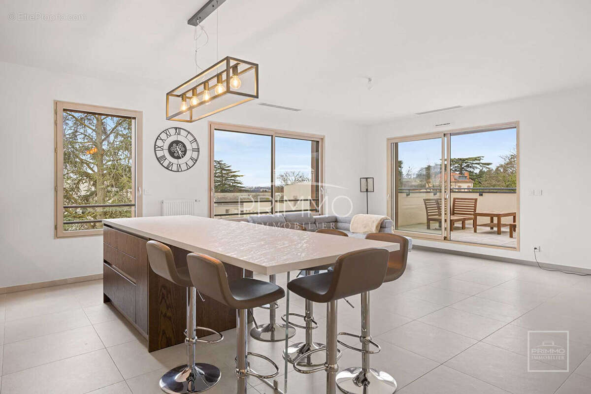 Appartement à SAINT-CYR-AU-MONT-D&#039;OR