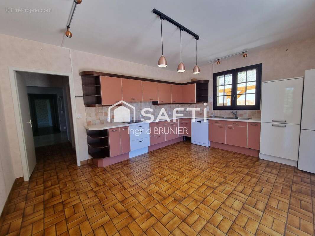 Photo 4 - Maison à CHINDRIEUX