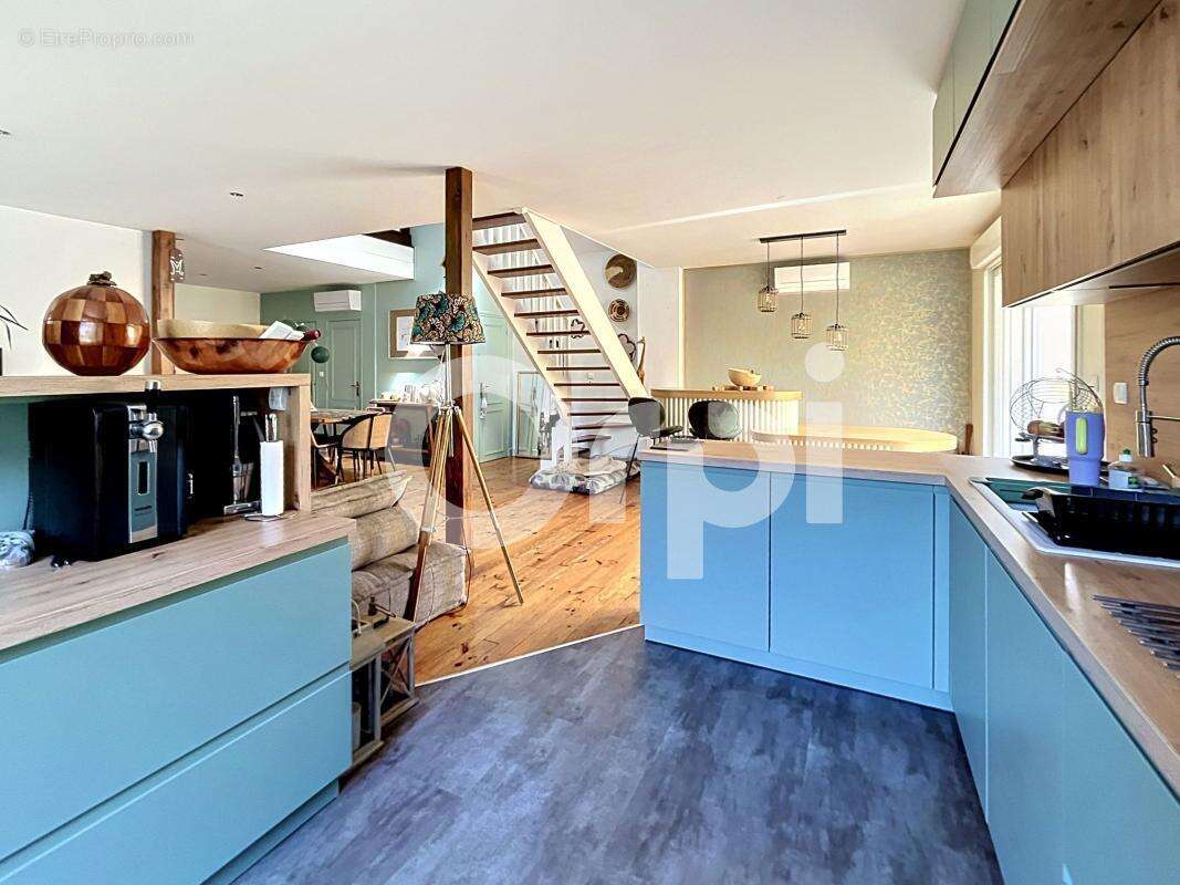 Appartement à BRIVE-LA-GAILLARDE