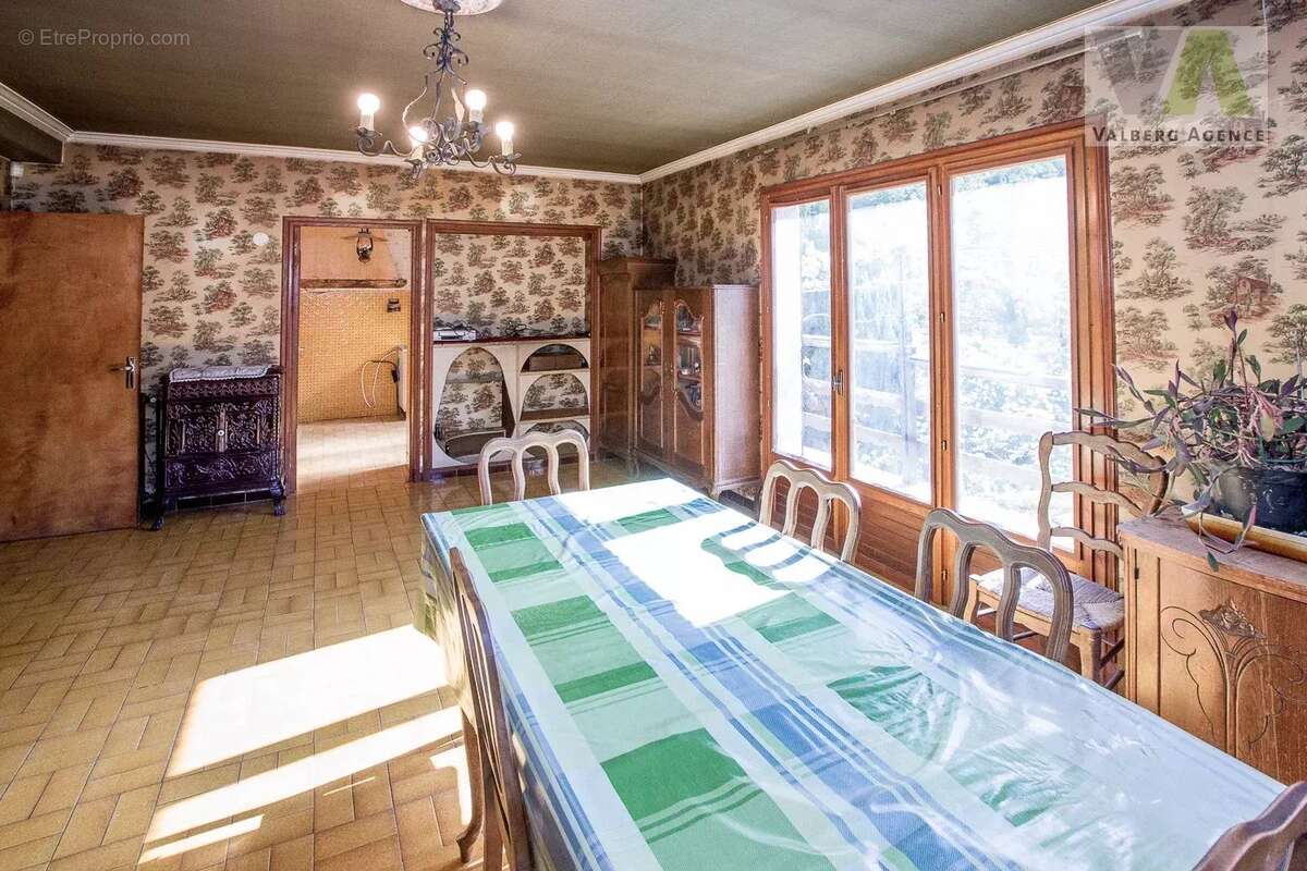 Maison à GUILLAUMES