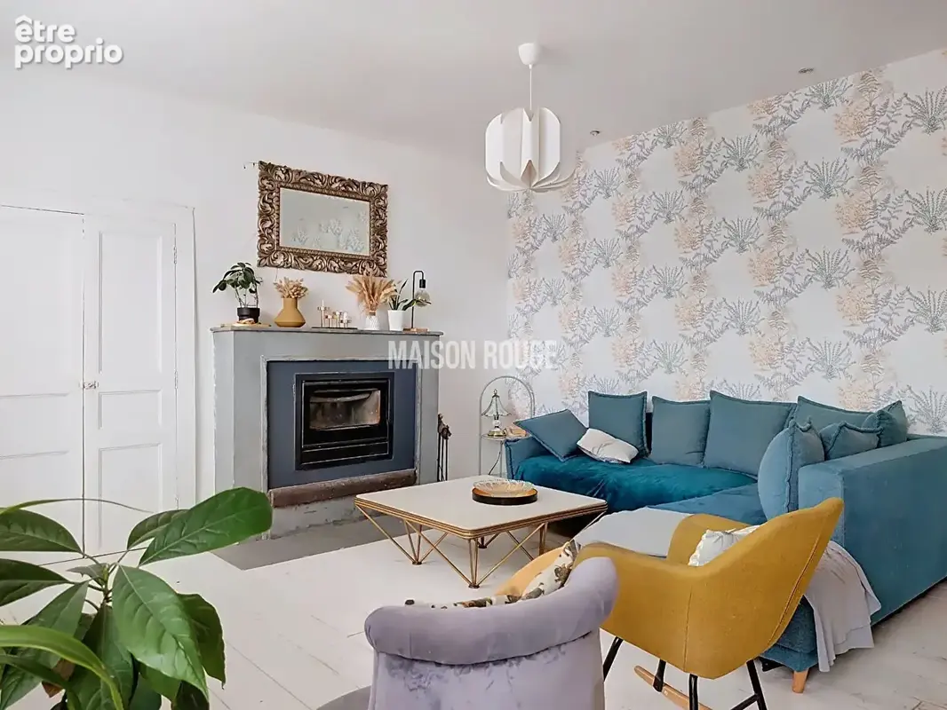 Maison de bourg en pierre   4 chambres  dépendance aménageable de 50 m² - photo 4