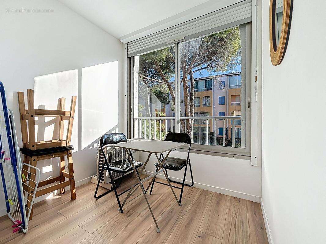 Appartement à FREJUS