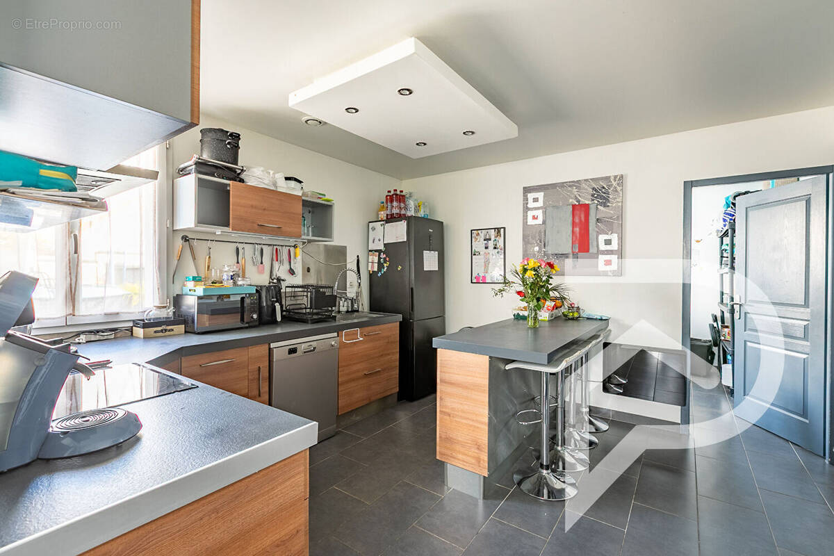 Maison à BREUIL-LE-VERT