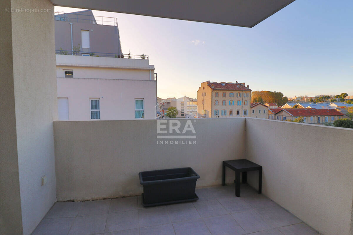 Appartement à MARSEILLE-10E