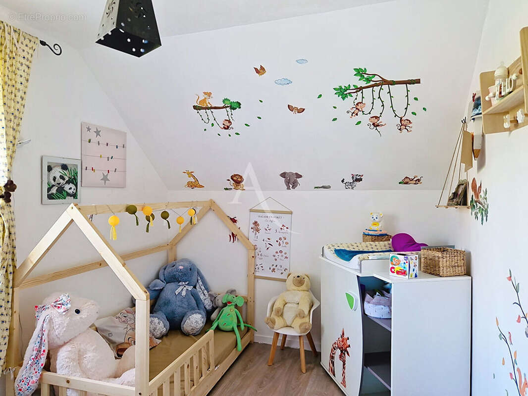 Maison à SAINT-MATHURIN-SUR-LOIRE