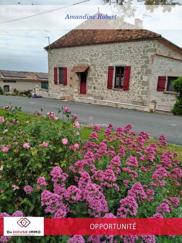 Maison à SAINT-MAURICE-DE-LESTAPEL