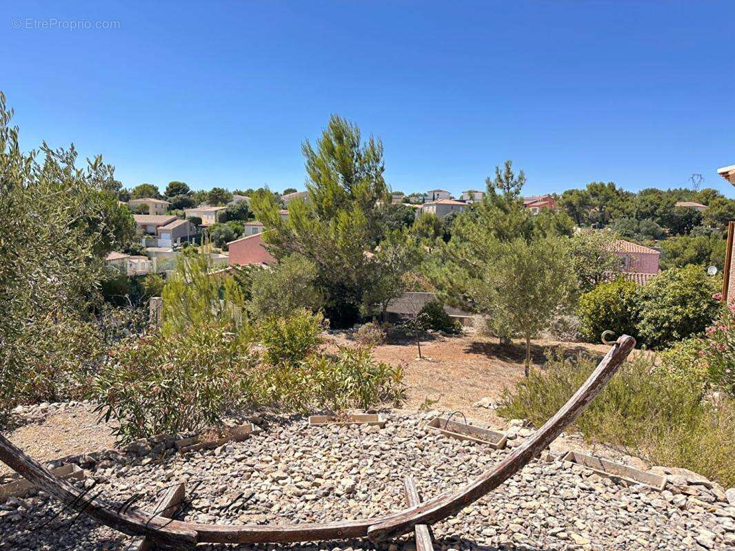 A vendre BEAUCAIRE  VILLA de  90 m²  , 3 chambres, terrasse et garage - photo 8