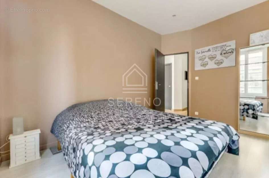Appartement à LE PERREUX-SUR-MARNE