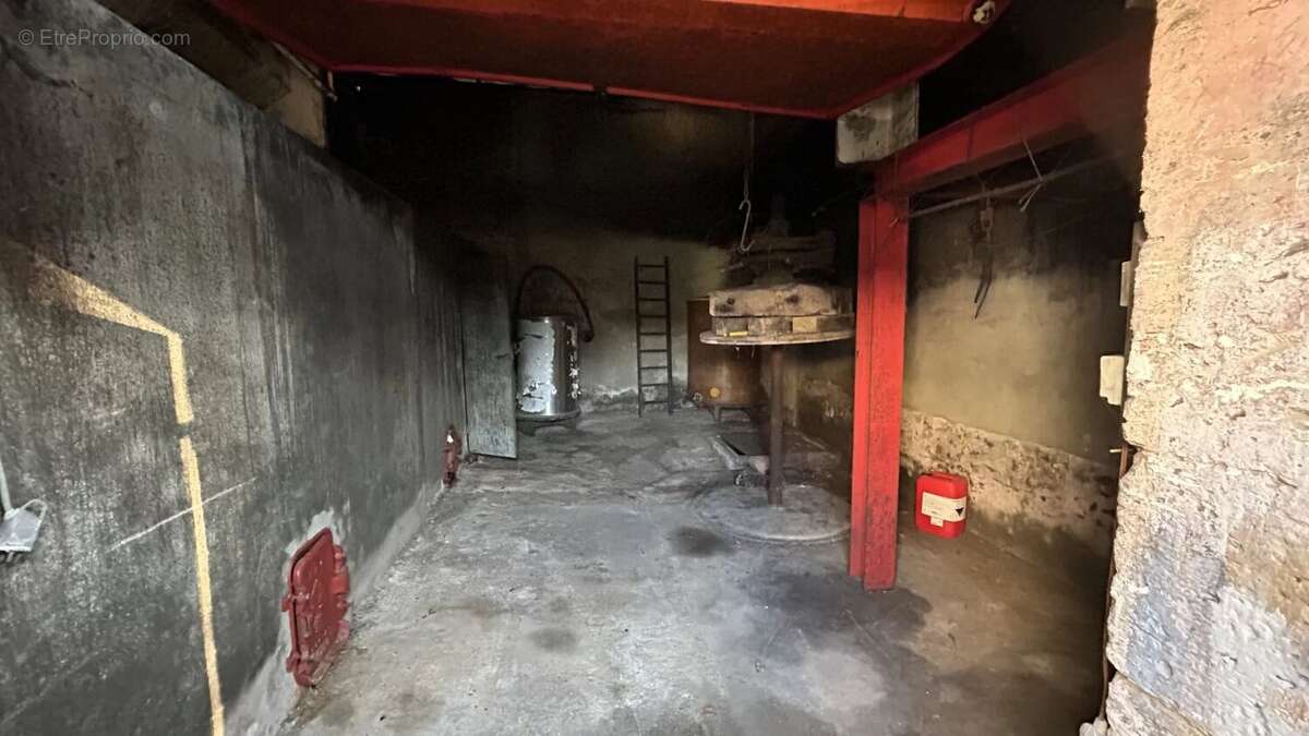 Maison à BARBEZIEUX-SAINT-HILAIRE