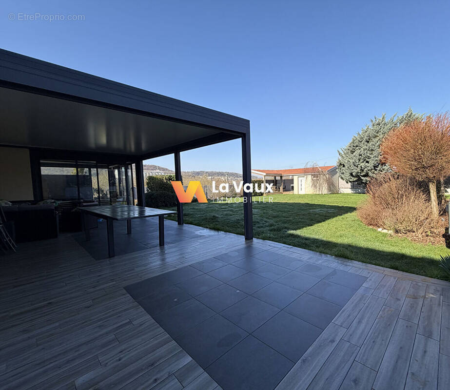 Maison à BOUXIERES-AUX-DAMES