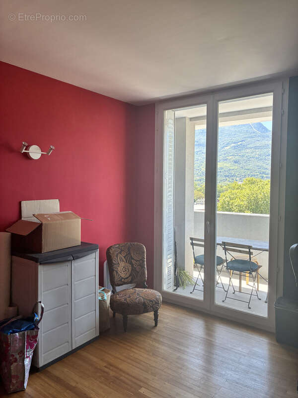 Appartement T 4 - Cour de la libération - Grenoble - photo 3