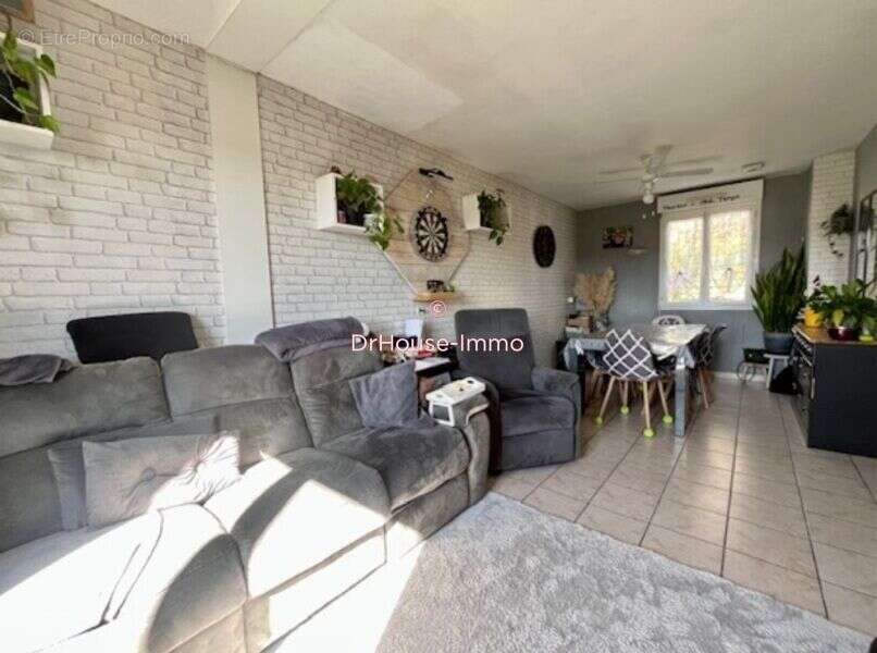 Maison à TALMONTIERS