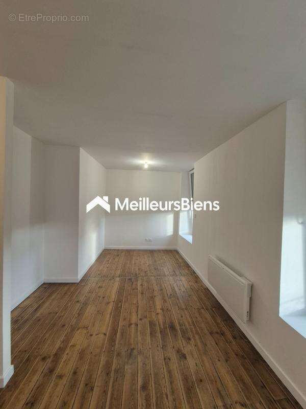 Appartement à DERVAL