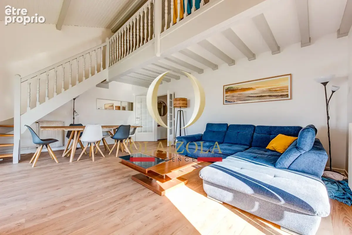 BIARRITZ / SAINT CHARLES - Appartement dernier étage avec vue dégagée - photo 1