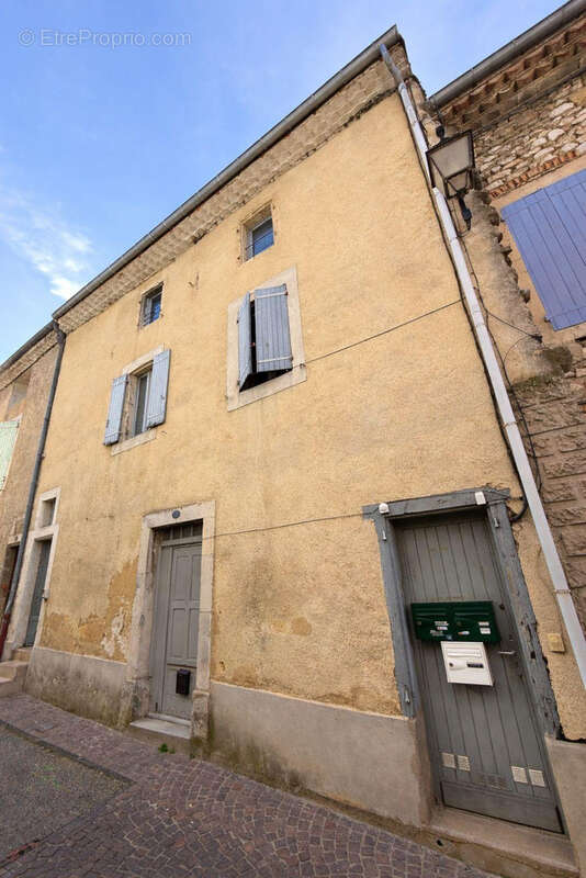 Appartement à CHATEAUNEUF-DU-RHONE