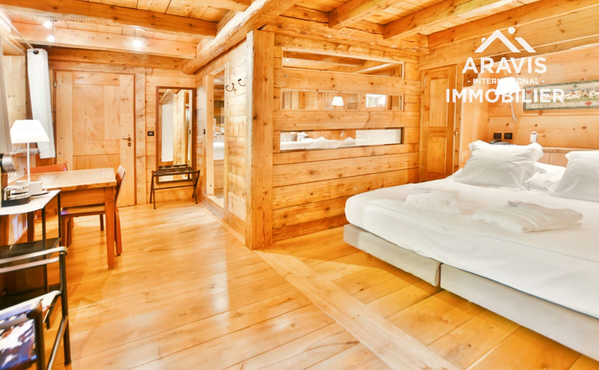 Maison à ARACHES-LA-FRASSE