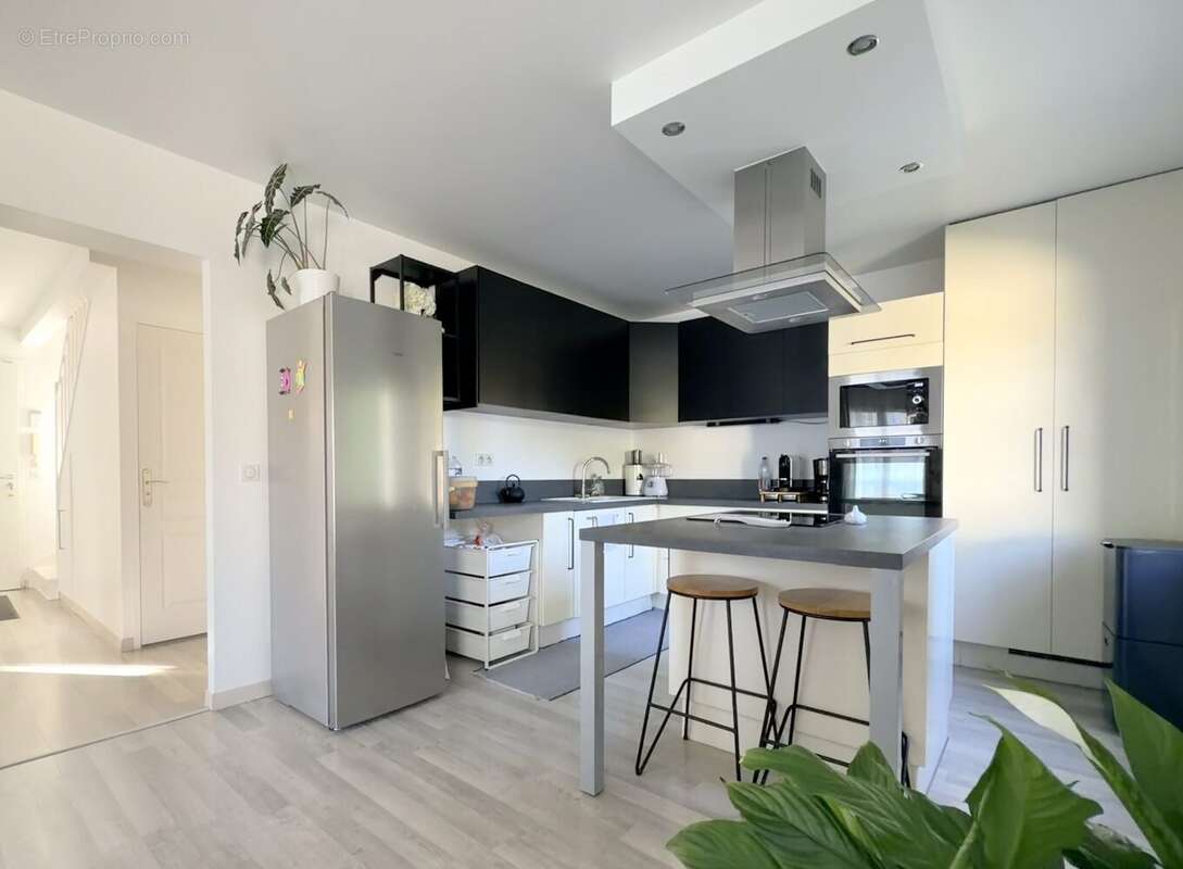 Maison à LA CHAPELLE-EN-SERVAL