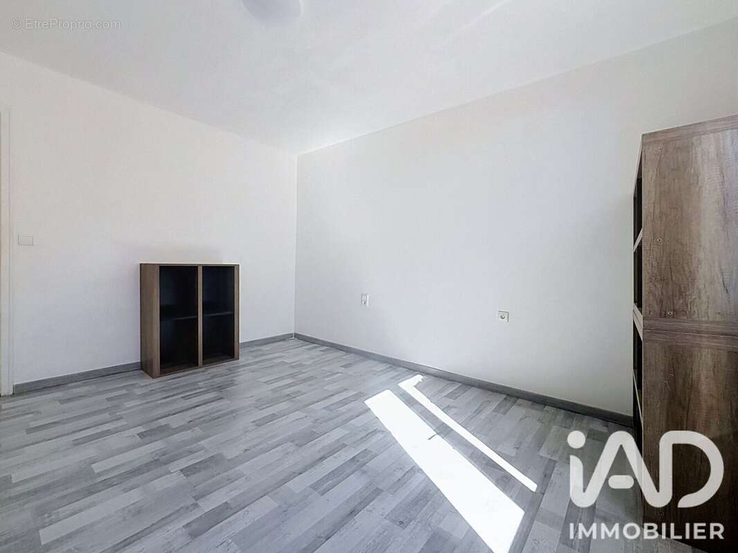 Appartement 110 m² à Beziers  - photo 6