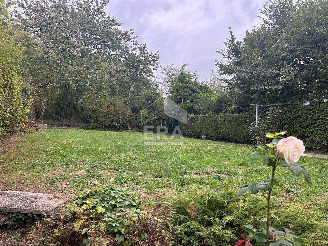 Maison à PONT-D&#039;OUILLY