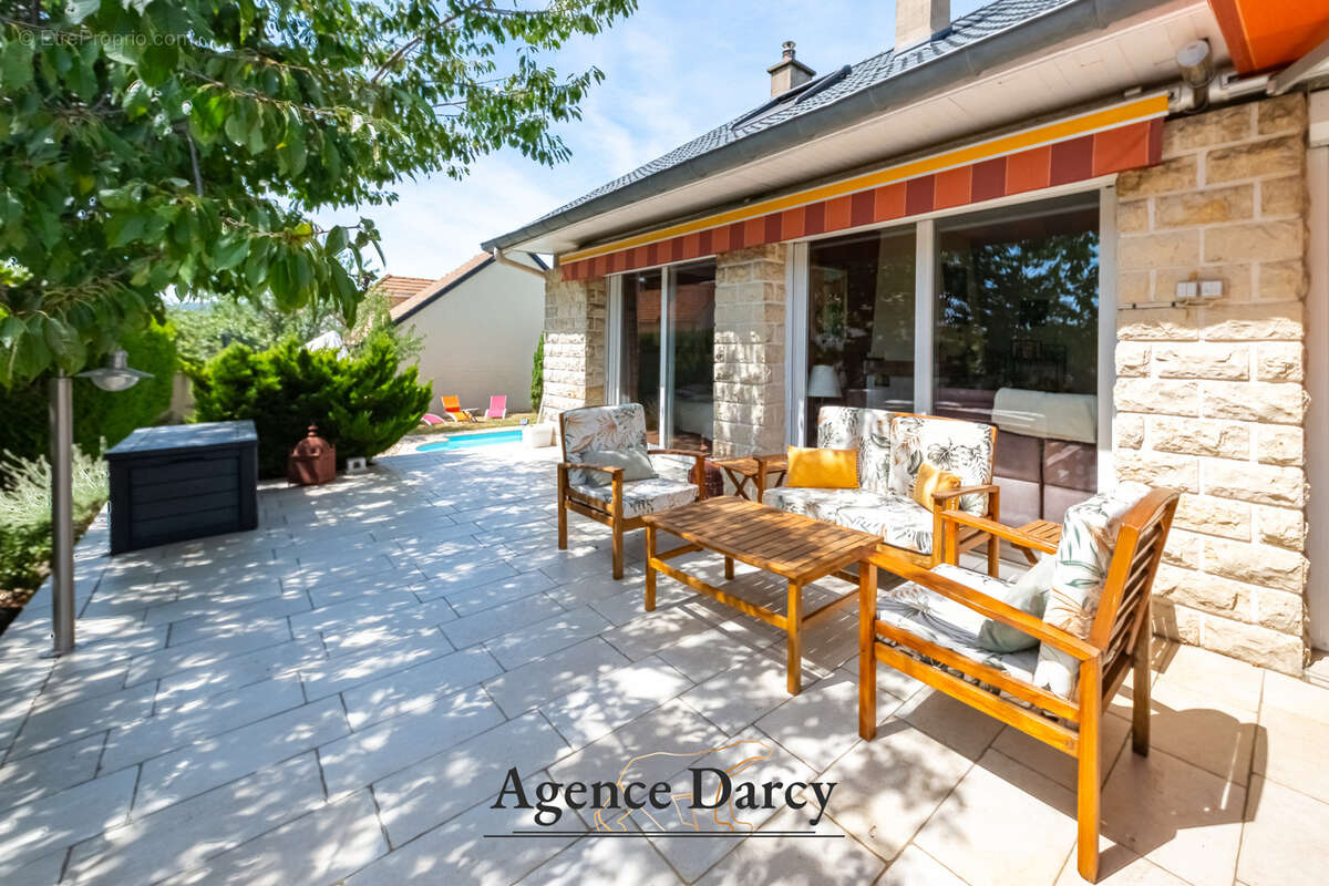 Maison t6 nuits-saint-georges avec piscine - photo 2