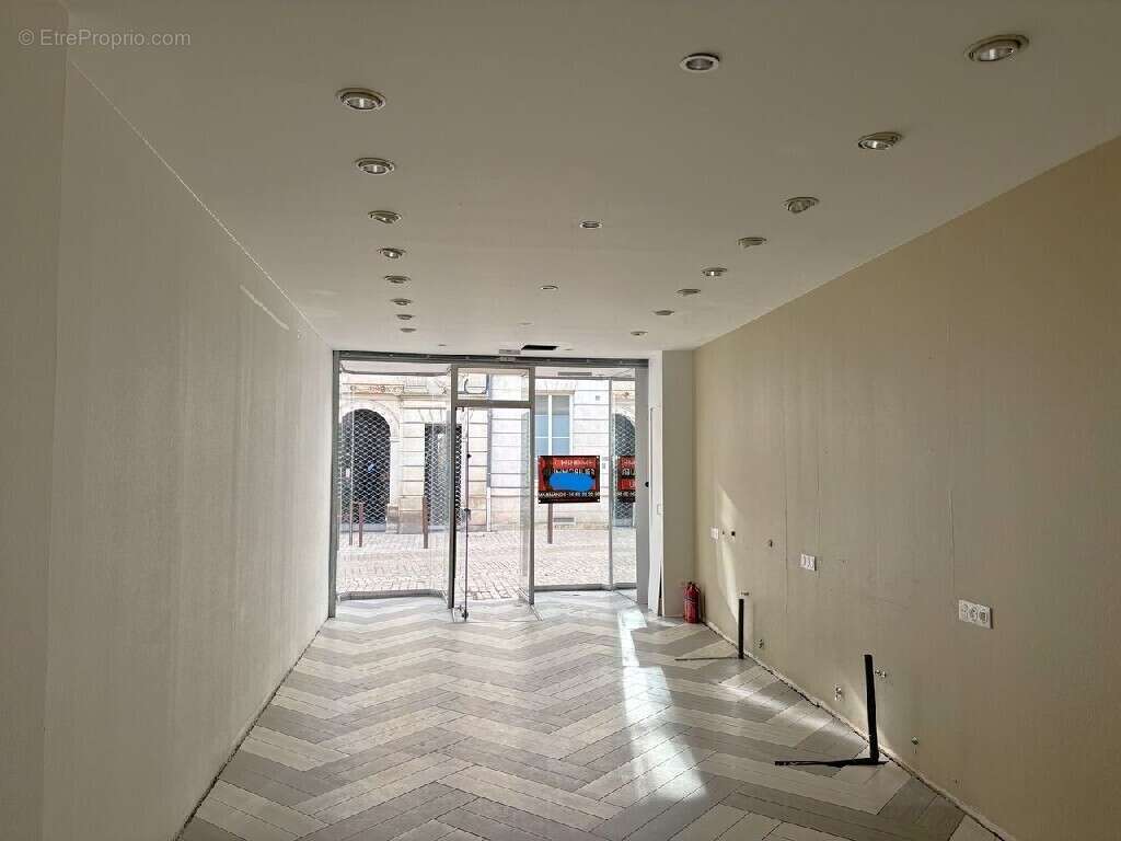 Commerce à MARMANDE