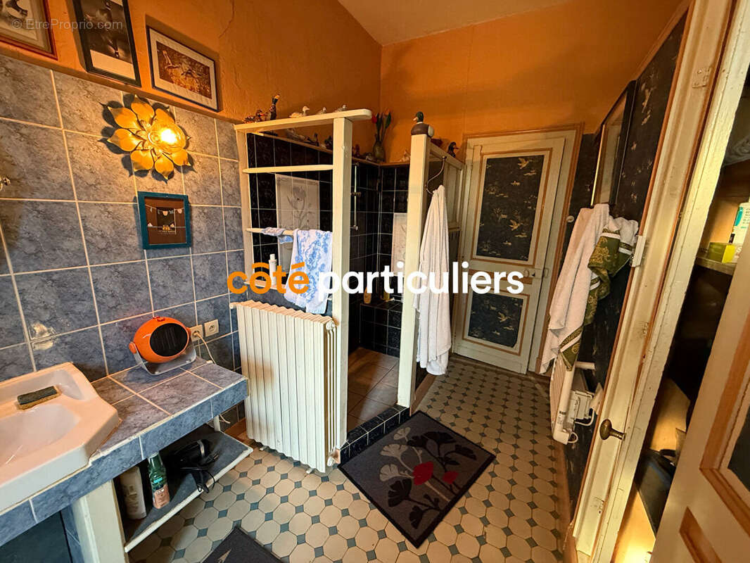 Maison à SAINT-AMAND-MONTROND