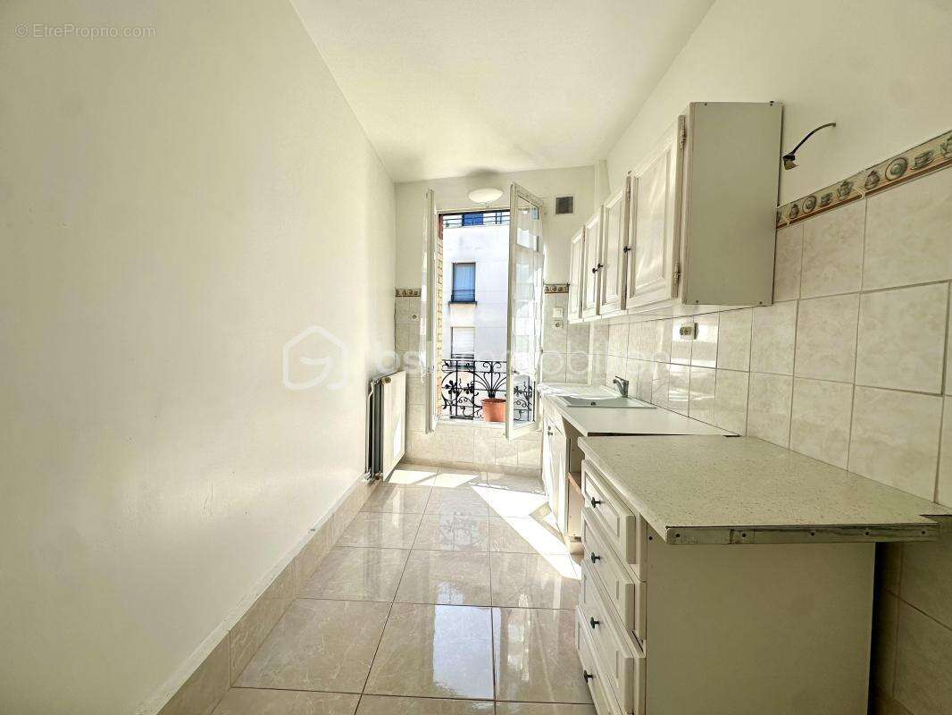 Appartement à COLOMBES