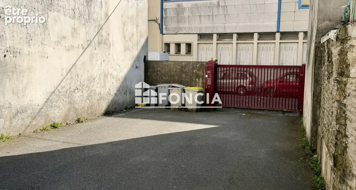 À VENDRE – T3 de 58 m² en centre-ville avec stationnement privatif ! - photo 6