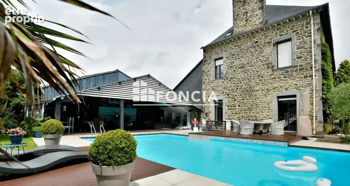 Maison à DOL-DE-BRETAGNE