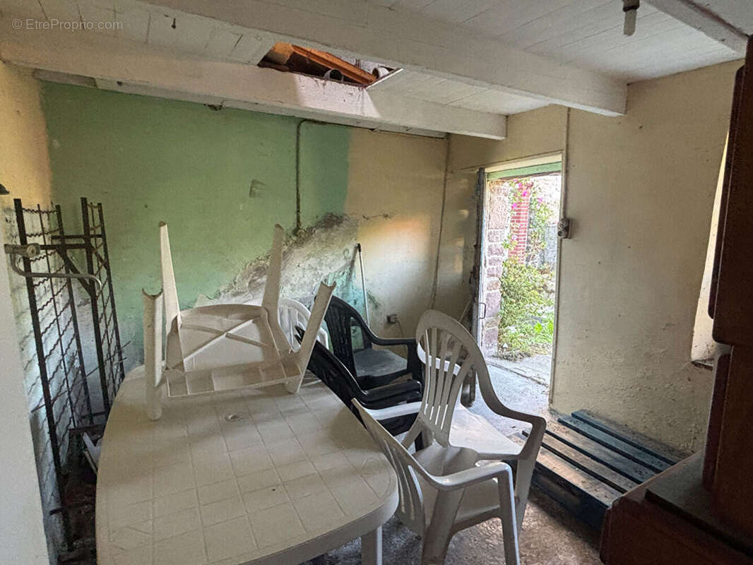 Maison bretonne en pierre à rénover avec vue mer - photo 3