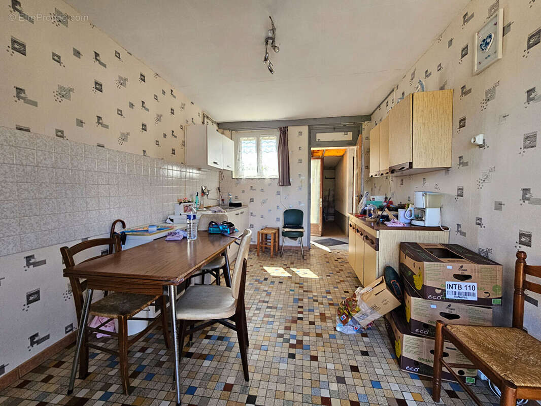 Maison à MESNIL-RAOUL