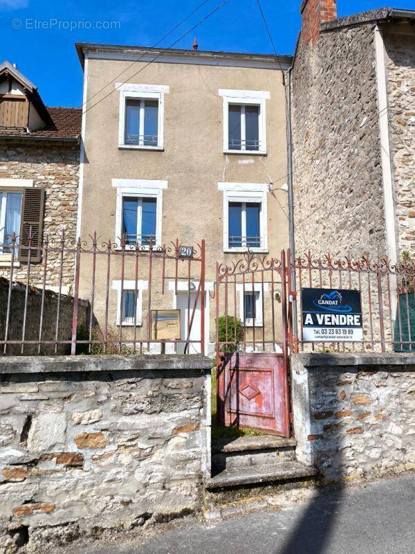 Maison à CHATEAU-THIERRY