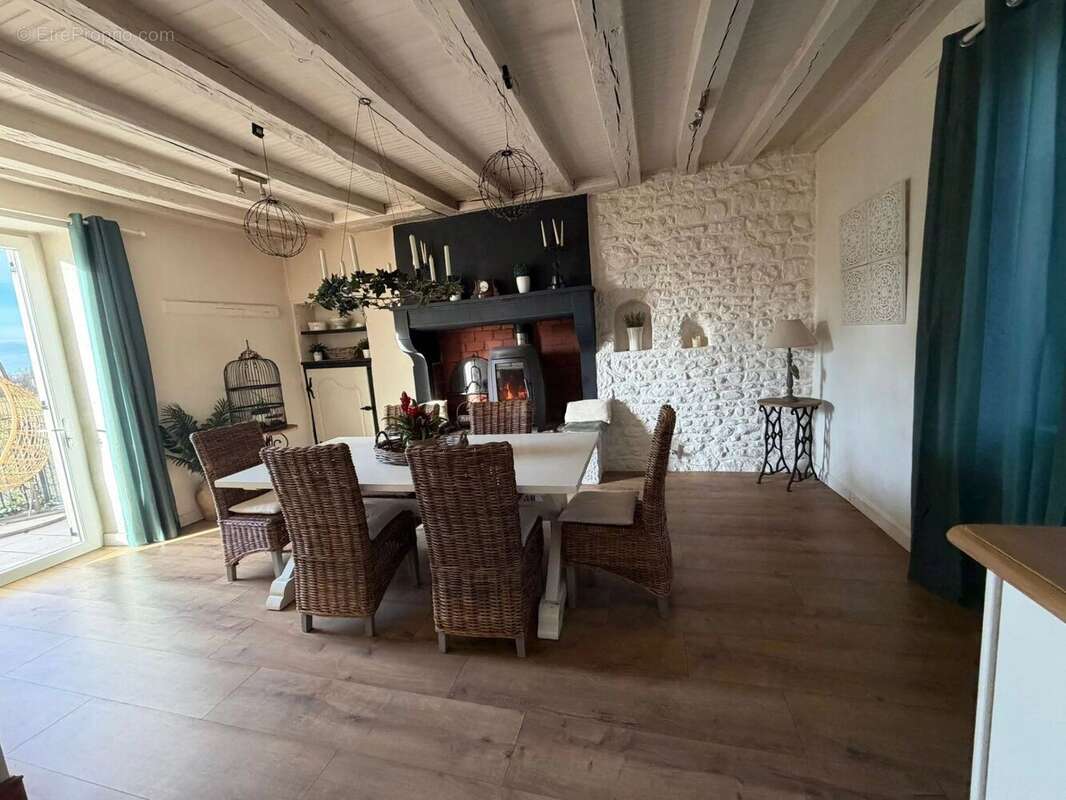 Maison à GERMIGNY-SUR-LOIRE